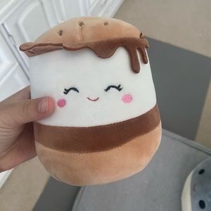 5 in Carmelita the S’mores Squishmallow